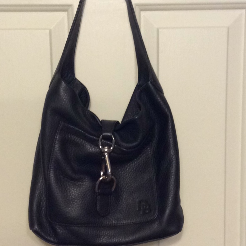 Dooney & Bourke black handbag.